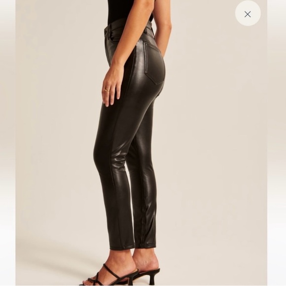Abercrombie & Fitch Curve Love Vegan Leather Skinny Pant 10 Long - Picture 6 of 11